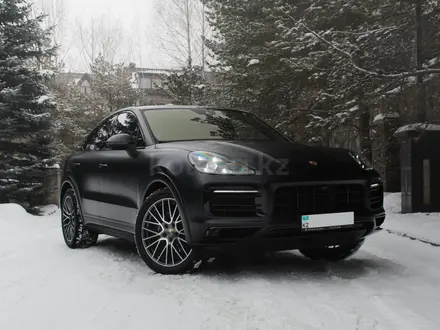 Porsche Cayenne Coupe 2022 года за 59 900 000 тг. в Алматы