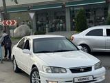 Toyota Camry 2001 годаүшін4 600 000 тг. в Тараз