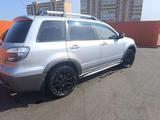Mitsubishi Outlander 2005 годаүшін3 850 000 тг. в Петропавловск – фото 5