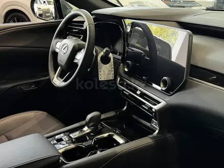 Lexus RX 350 Executive+ 2025 года за 37 500 000 тг. в Алматы – фото 10