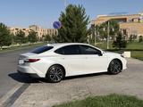 Toyota Camry 2024 года за 21 600 000 тг. в Туркестан – фото 3