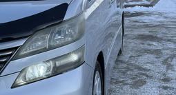 Toyota Vellfire 2010 года за 5 600 000 тг. в Актобе – фото 2