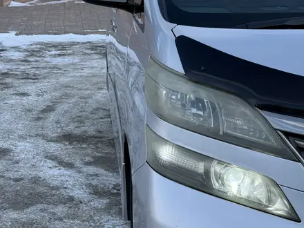 Toyota Vellfire 2010 года за 5 600 000 тг. в Актобе – фото 3