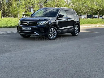 Volkswagen Taos 2021 года за 10 090 000 тг. в Астана – фото 3