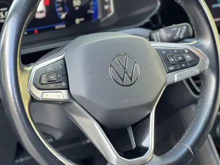 Volkswagen Taos 2021 года за 10 090 000 тг. в Астана – фото 47
