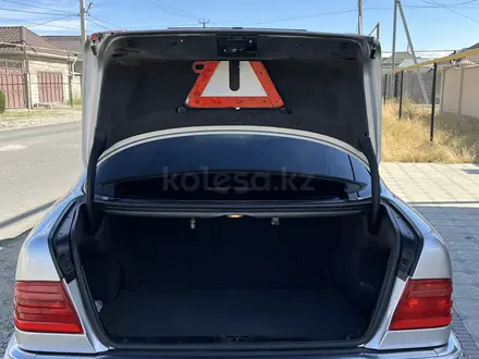 Mercedes-Benz E 320 1998 года за 4 100 000 тг. в Тараз – фото 12