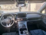 Hyundai Santa Fe 2023 годаfor17 000 000 тг. в Актау – фото 5