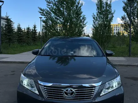 Toyota Camry 2013 года за 7 600 000 тг. в Астана – фото 2