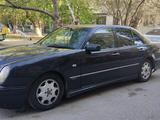 Mercedes-Benz E 230 1998 года за 2 400 000 тг. в Костанай – фото 2