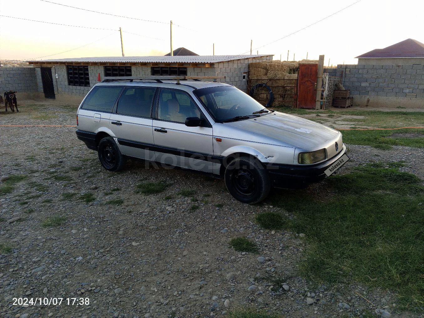 Volkswagen Passat 1991 г.