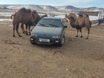 Volkswagen Passat 1988 года за 550 000 тг. в Астана – фото 3