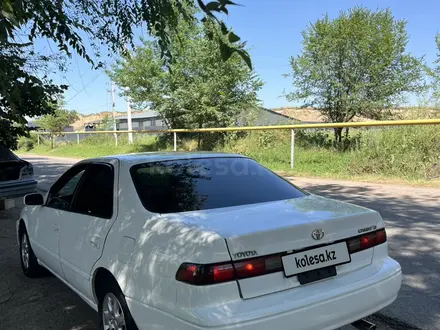 Toyota Camry 1998 года за 3 000 000 тг. в Алматы – фото 4