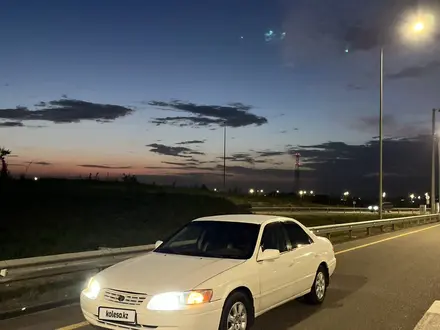 Toyota Camry 1998 года за 3 000 000 тг. в Алматы – фото 12