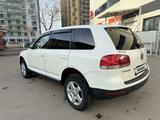 Volkswagen Touareg 2004 года за 4 300 000 тг. в Алматы