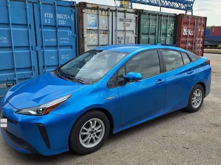 Toyota Prius 2019 года за 11 000 000 тг. в Алматы