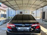 Toyota Camry 2014 годаfor7 900 000 тг. в Атырау – фото 4