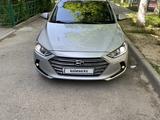 Hyundai Elantra 2018 года за 8 500 000 тг. в Шымкент