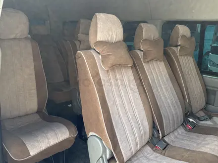 Toyota Hiace 2008 года за 7 000 000 тг. в Алматы – фото 8