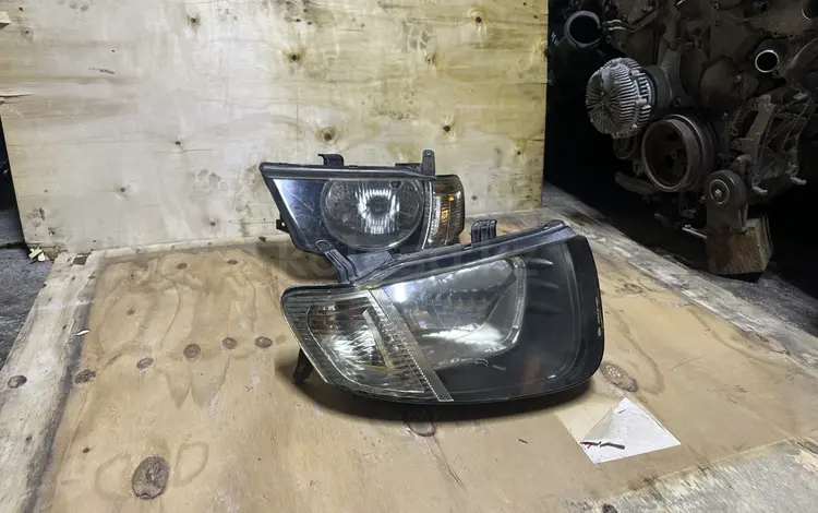 Передние фары Mitsubishi L200үшін50 000 тг. в Караганда