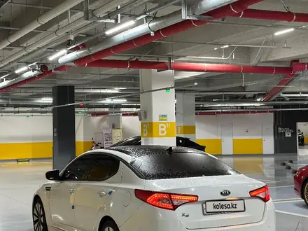 Kia K5 2012 года за 8 000 000 тг. в Астана – фото 7