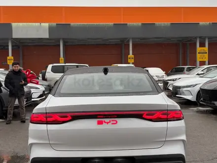 BYD Qin L DM-i Leading 2025 года за 10 600 000 тг. в Алматы – фото 6