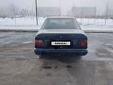 Mercedes-Benz E 230 1992 года за 1 100 000 тг. в Астана – фото 5