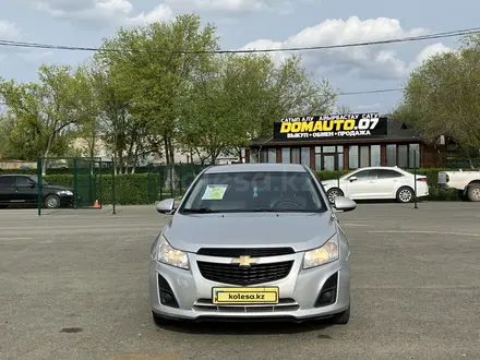 Chevrolet Cruze 2013 года за 4 500 000 тг. в Уральск – фото 2