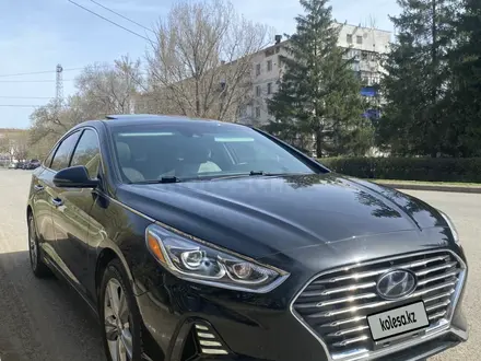 Hyundai Sonata 2018 года за 6 300 000 тг. в Уральск