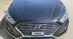 Hyundai Sonata 2018 годаүшін6 300 000 тг. в Уральск – фото 2