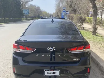 Hyundai Sonata 2018 года за 6 300 000 тг. в Уральск – фото 5