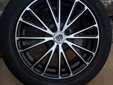 Диск с покрышкой за 280 000 тг. в Шымкент