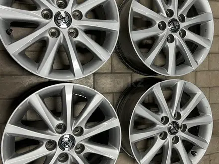 Диски Камри 45 XLE Toyota за 170 000 тг. в Тараз