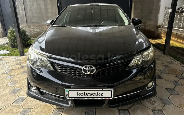 Toyota Camry 2013 годаfor8 300 000 тг. в Шымкент