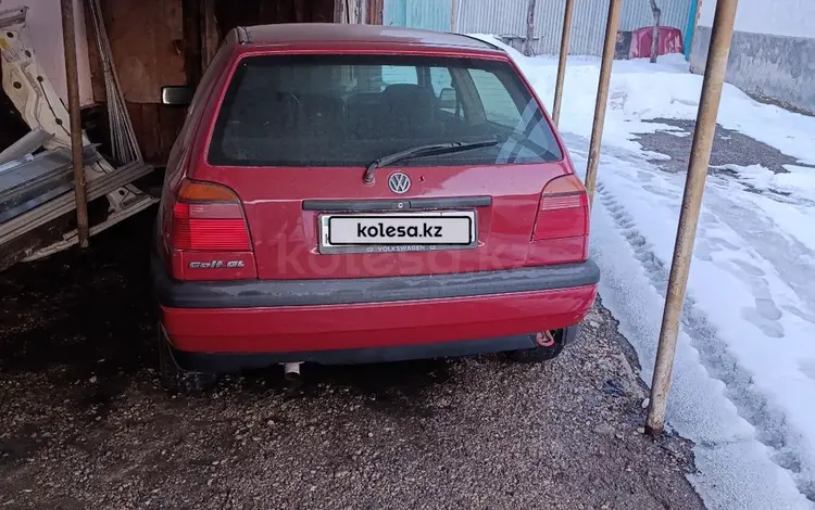 Volkswagen Golf 1992 годаүшін1 300 000 тг. в Алматы