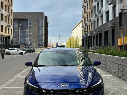 Hyundai Elantra 2021 года за 6 800 000 тг. в Актобе – фото 3