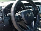 Toyota Camry 2018 годаүшін11 300 000 тг. в Усть-Каменогорск – фото 5