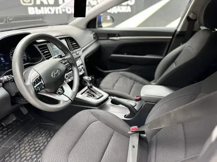 Hyundai Elantra 2019 года за 8 750 000 тг. в Атырау – фото 10