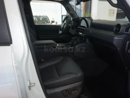 Toyota Land Cruiser Prado Luxe 2026 года за 46 390 000 тг. в Караганда – фото 7