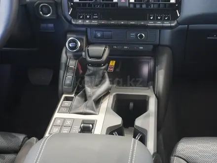 Toyota Land Cruiser Prado Luxe 2026 года за 46 390 000 тг. в Караганда – фото 11