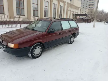 Volkswagen Passat 1990 года за 1 300 000 тг. в Семей