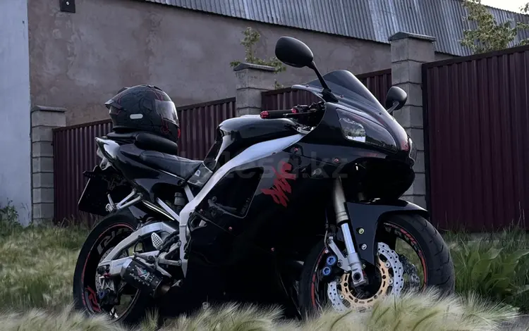Yamaha  YZF-R1 2005 годаүшін2 500 000 тг. в Астана