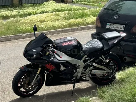 Yamaha  YZF-R1 2005 года за 2 500 000 тг. в Астана – фото 9