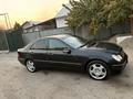 Mercedes-Benz C 240 2000 года за 2 950 000 тг. в Алматы – фото 2