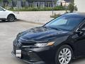 Toyota Camry 2018 года за 6 600 000 тг. в Актау – фото 3