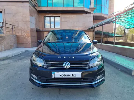 Volkswagen Polo 2015 года за 6 000 000 тг. в Уральск – фото 2