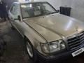 Mercedes-Benz E 200 1993 года за 1 000 000 тг. в Кызылорда – фото 3