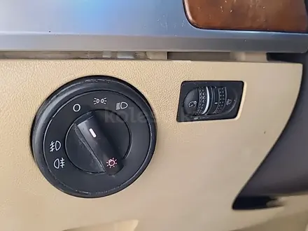 Volkswagen Touareg 2006 года за 3 590 000 тг. в Алматы – фото 26