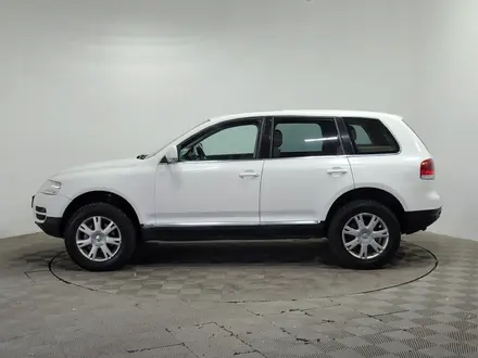 Volkswagen Touareg 2006 года за 3 590 000 тг. в Алматы – фото 8