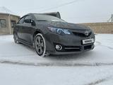 Toyota Camry 2013 годаүшін9 500 000 тг. в Жанаозен – фото 2