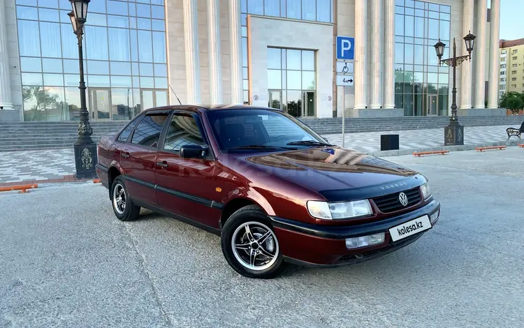 Volkswagen Passat 1994 года за 1 990 000 тг. в Петропавловск